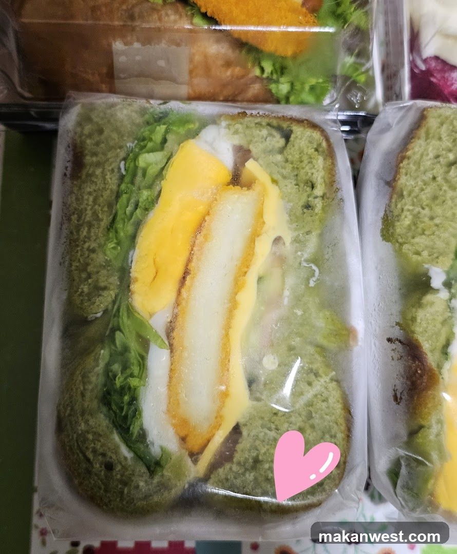 Matcha Sandwich with Fried Egg and Cheese