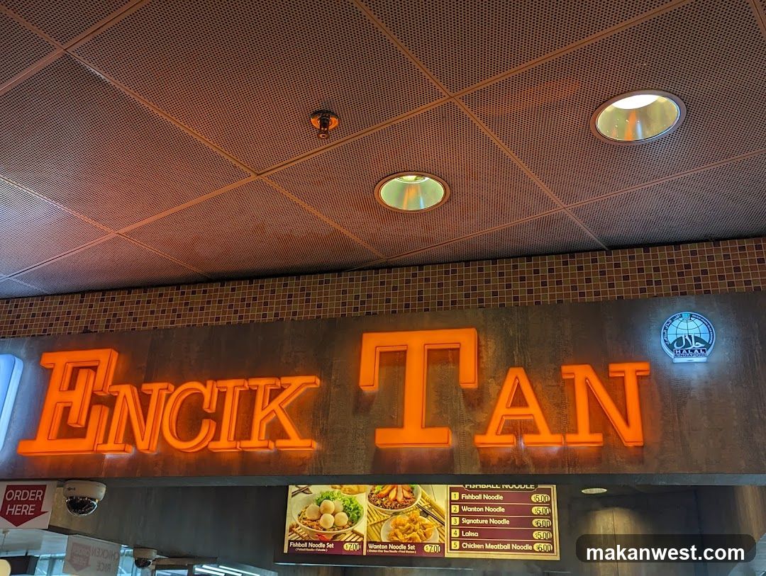 Encik Tan