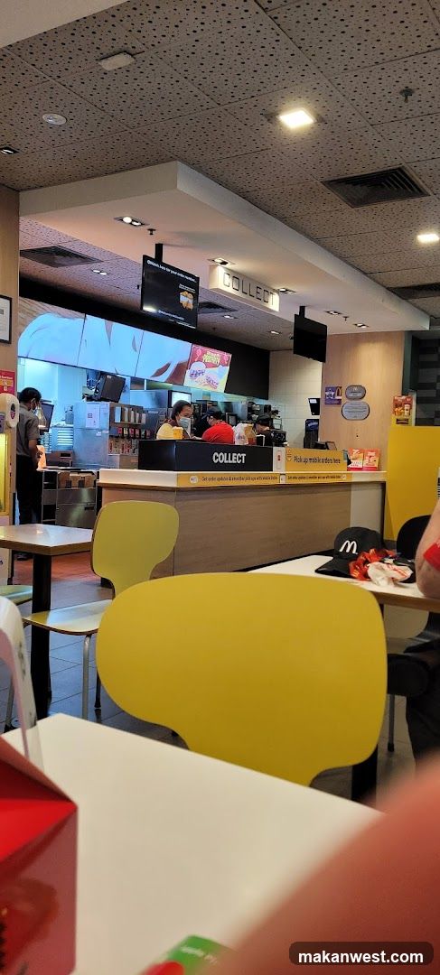 McDonald's Interior View