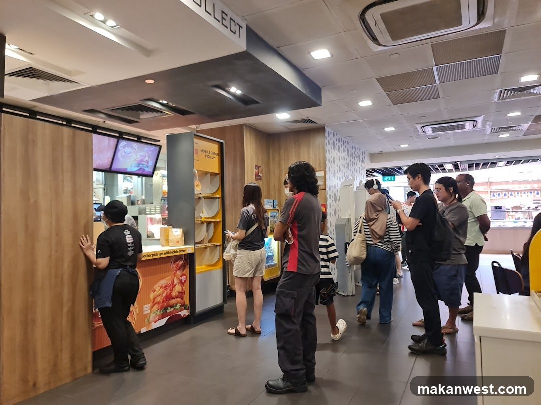 Food Court Queue