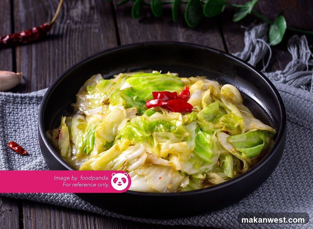 Stir-fried Cabbage with Chili Peppers