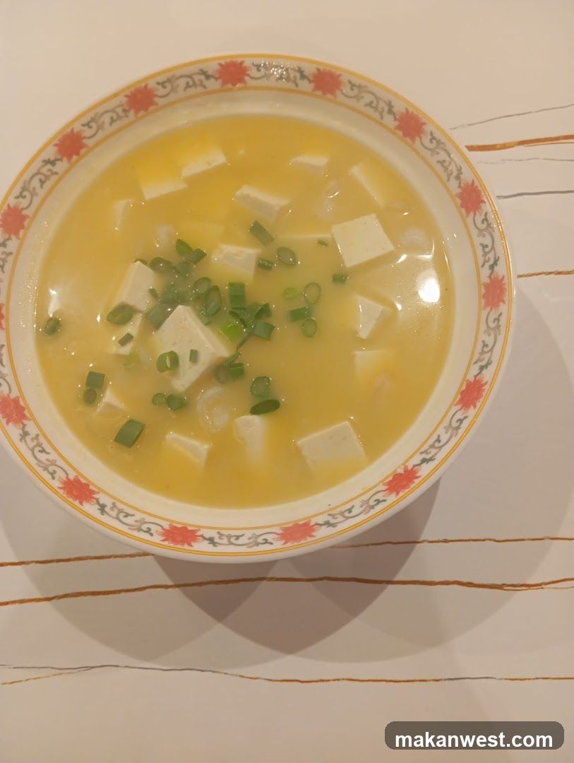 Tofu Soup with Green Onions
