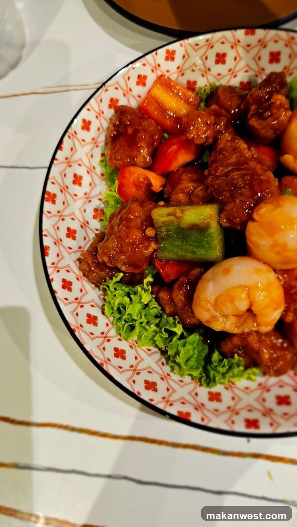 Crispy Chicken with Shrimp and Vegetables