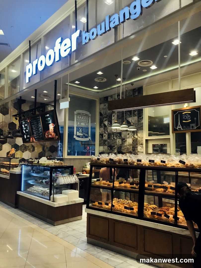 Bakery Interior Display