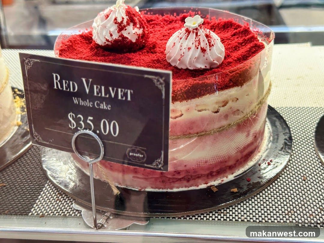 Red Velvet Cake Display
