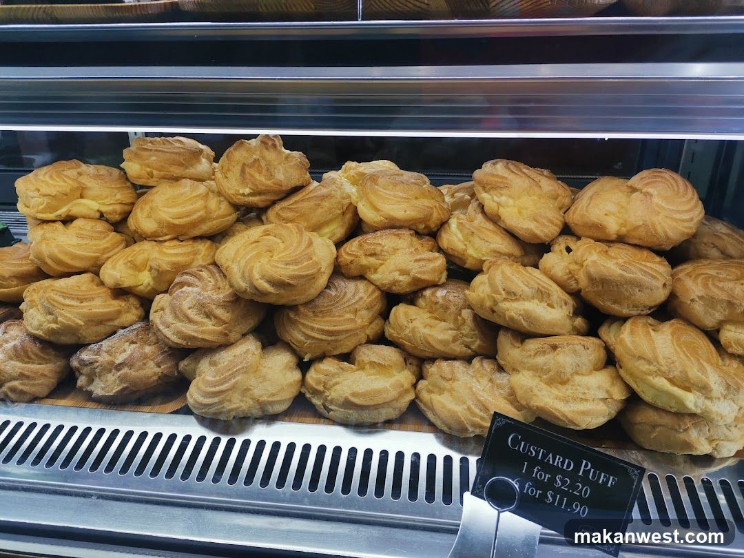 Custard Puffs Display