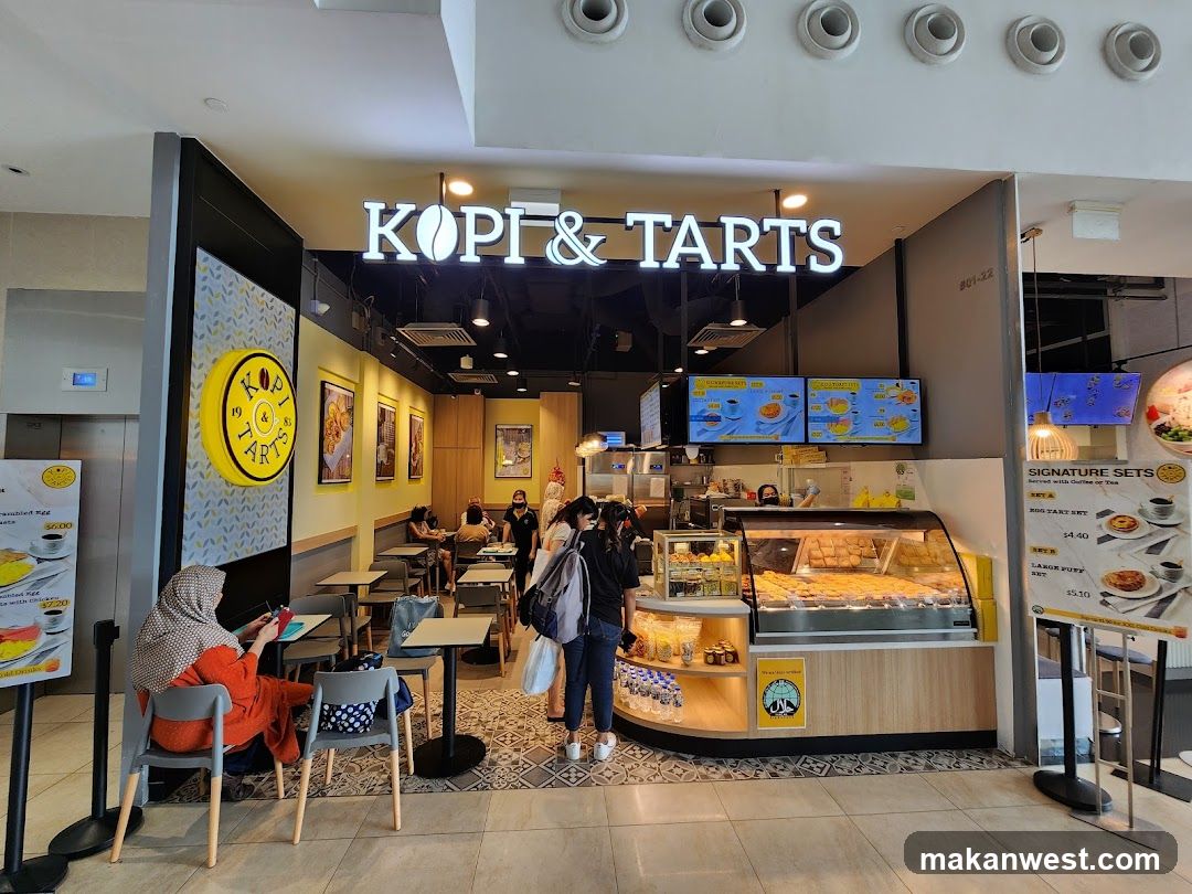 Kopi & Tarts Interior View