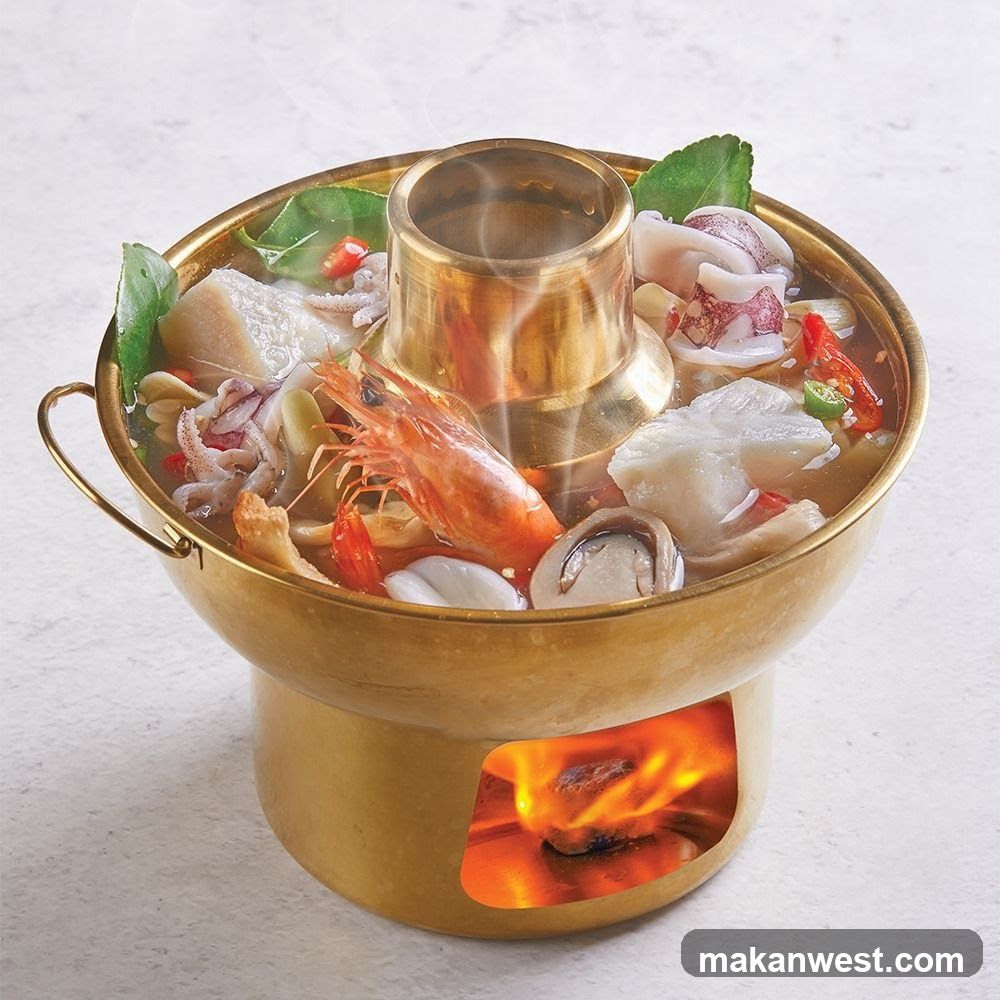Hot Pot with Seafood and Vegetables