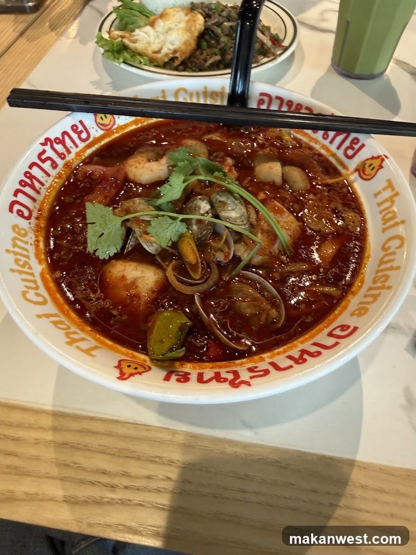 Thai Cuisine Bowl with Clams and Tom Yum Soup
