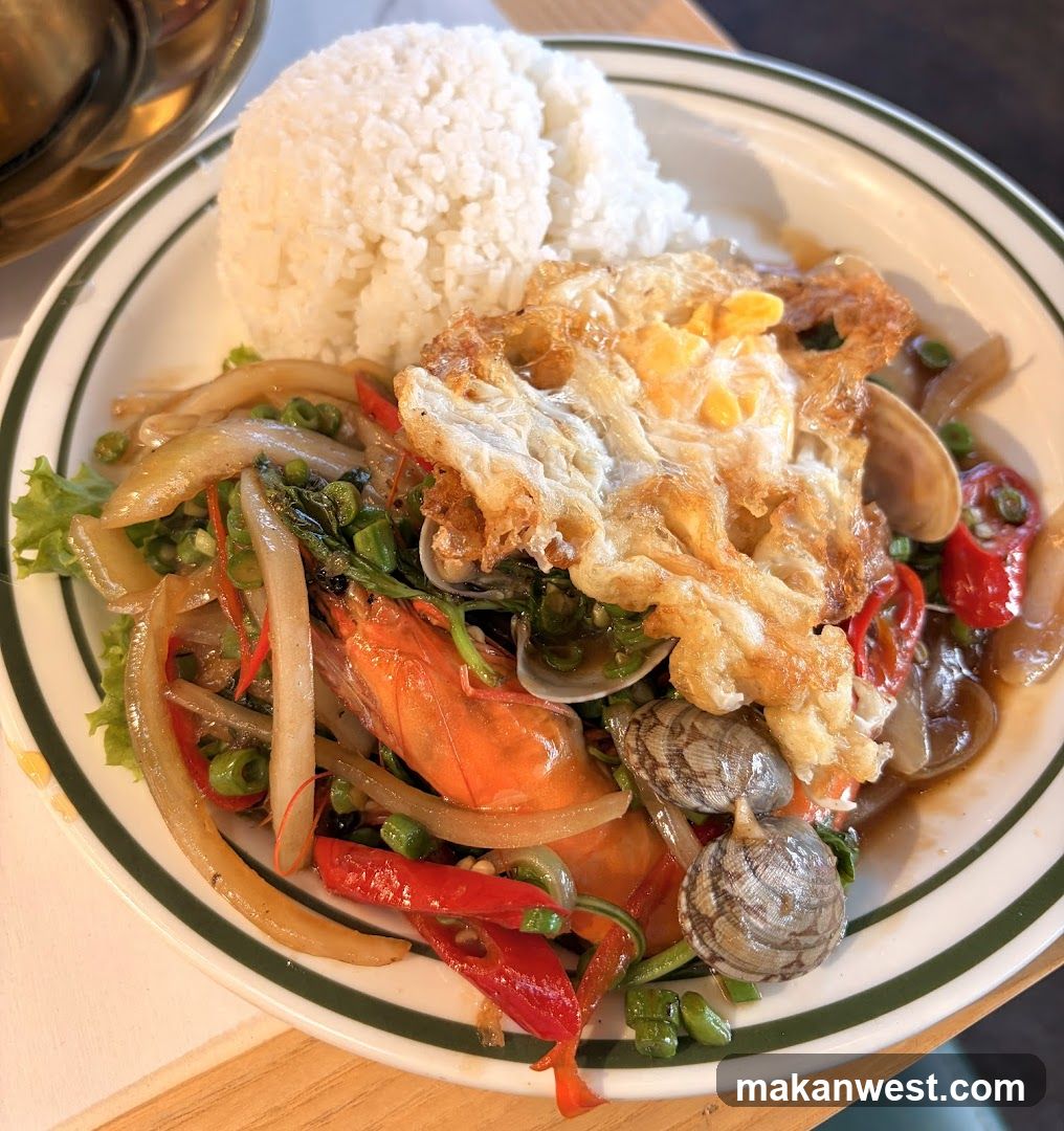 Thai Stir Fry with Fried Egg and Rice