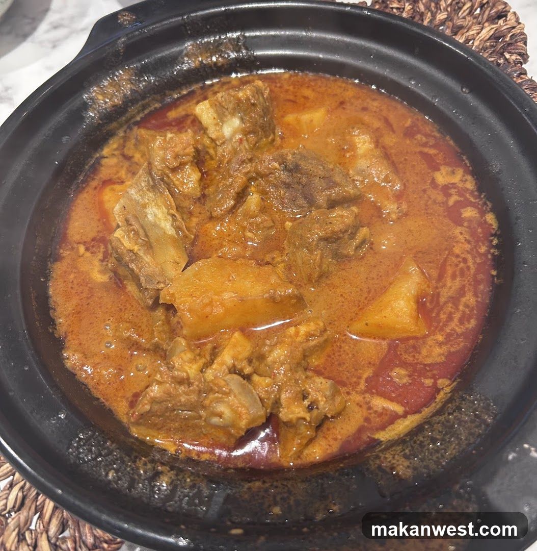Spicy Beef Stew in Clay Pot