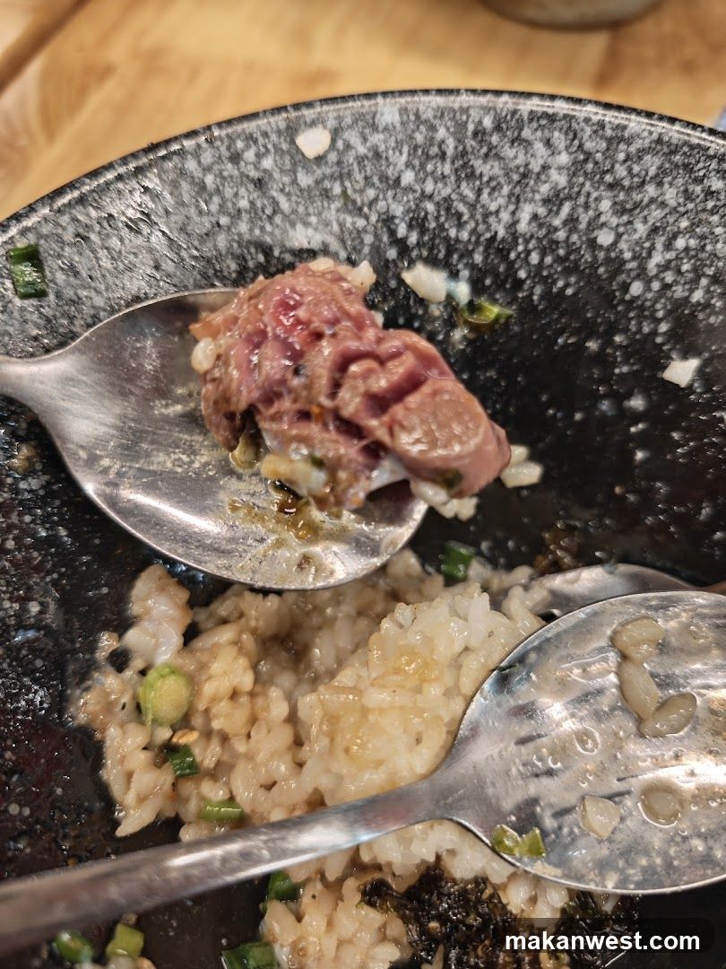 Rice Bowl with Meat and Green Onions