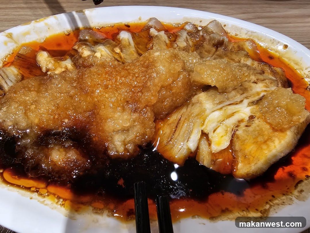 Fried Chicken with Sauce