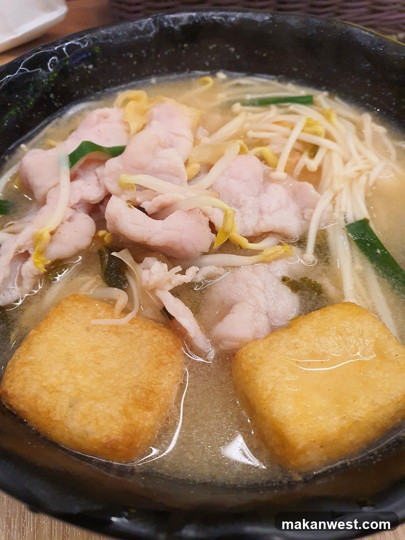 Soup with Meat and Tofu