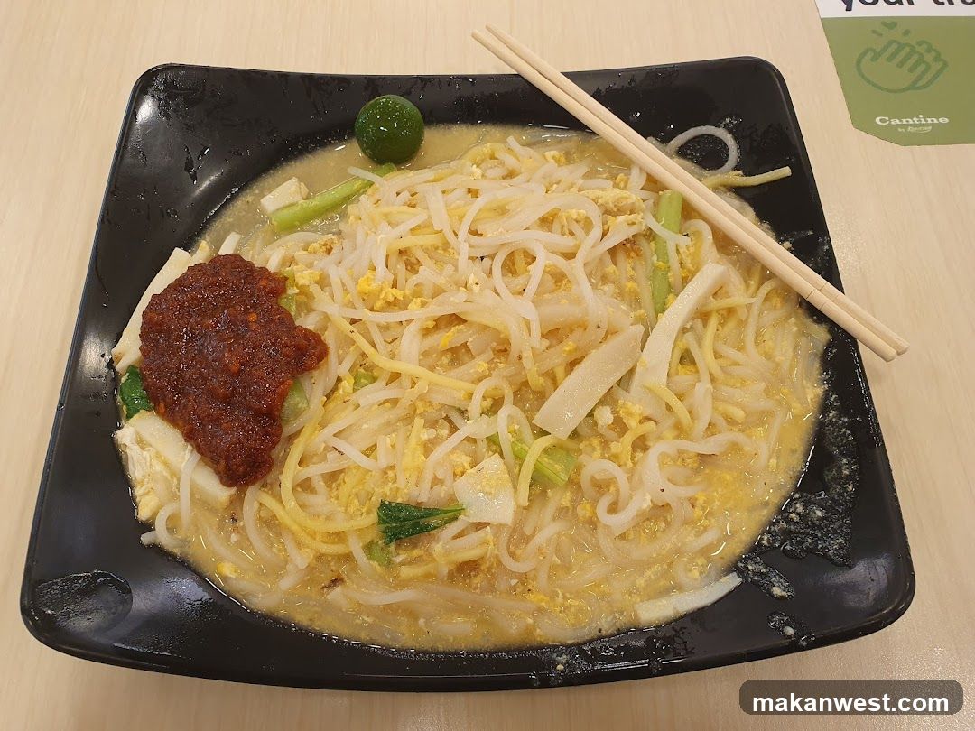 Noodle Dish with Chili Paste