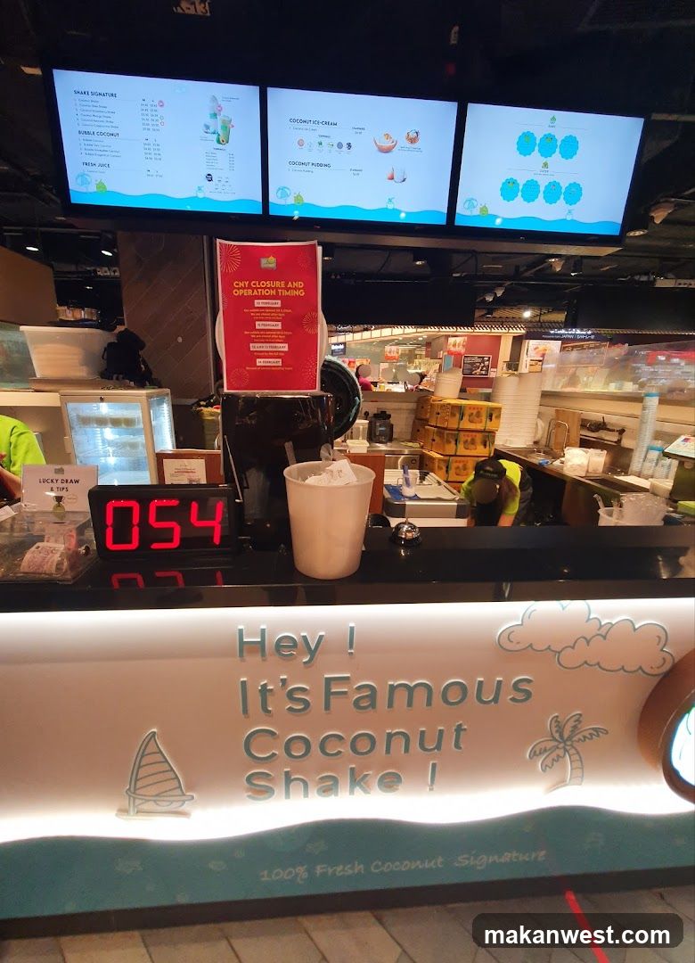 Coconut Shake Counter Interior