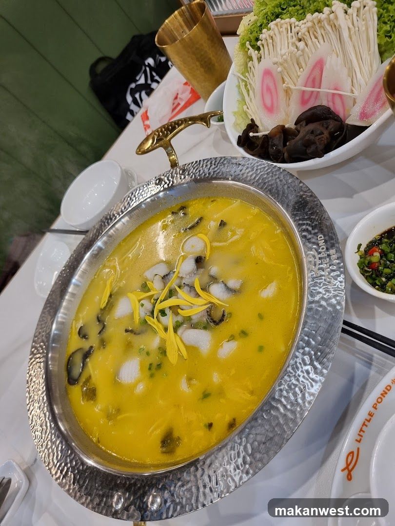 Yellow Soup with Fish and Vegetables