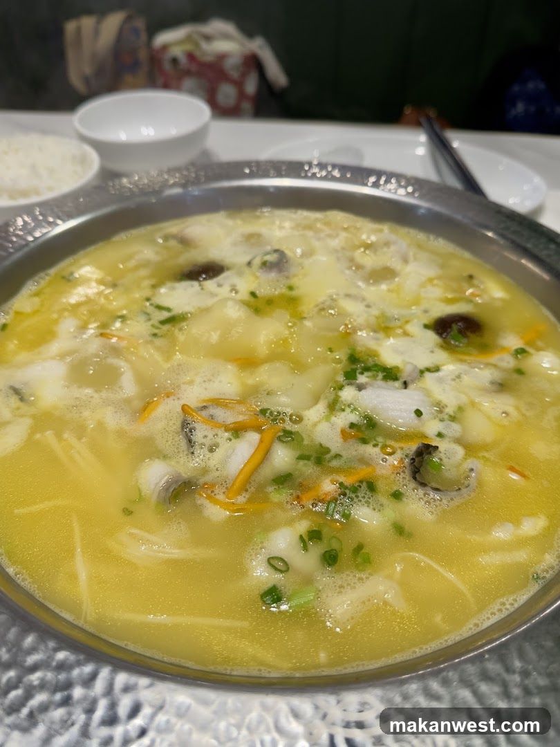Fish Soup with Vermicelli and Mushrooms