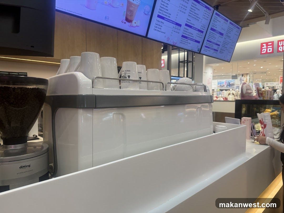 Beverage Counter Interior