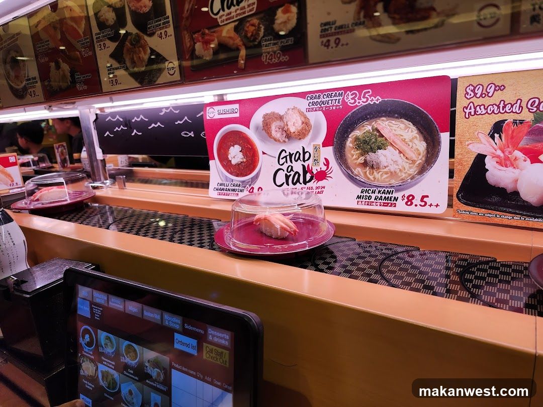 Sushi Conveyor Belt Restaurant Interior