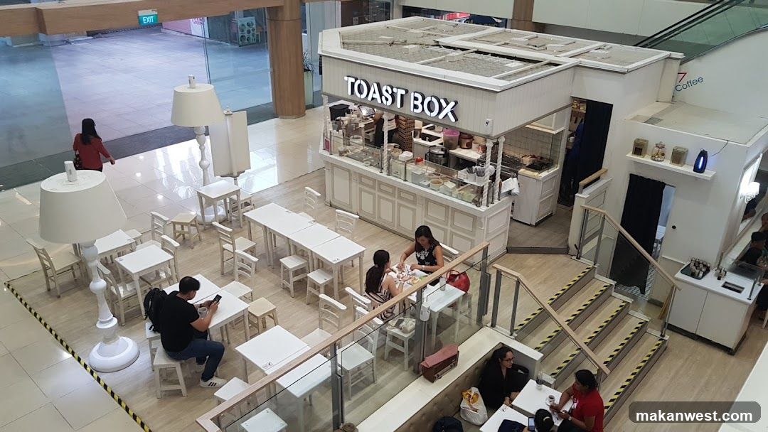 Toast Box Interior View