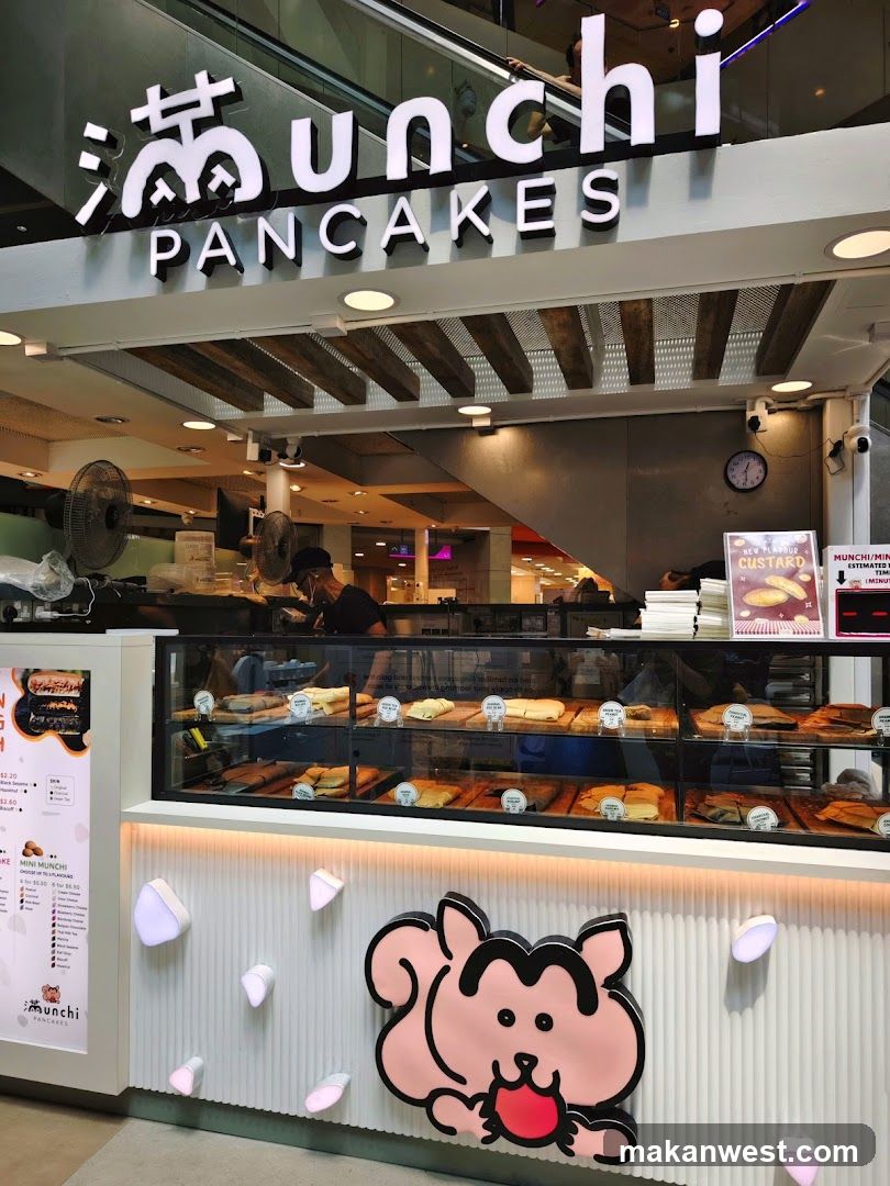 Munchi Pancakes Storefront Interior View