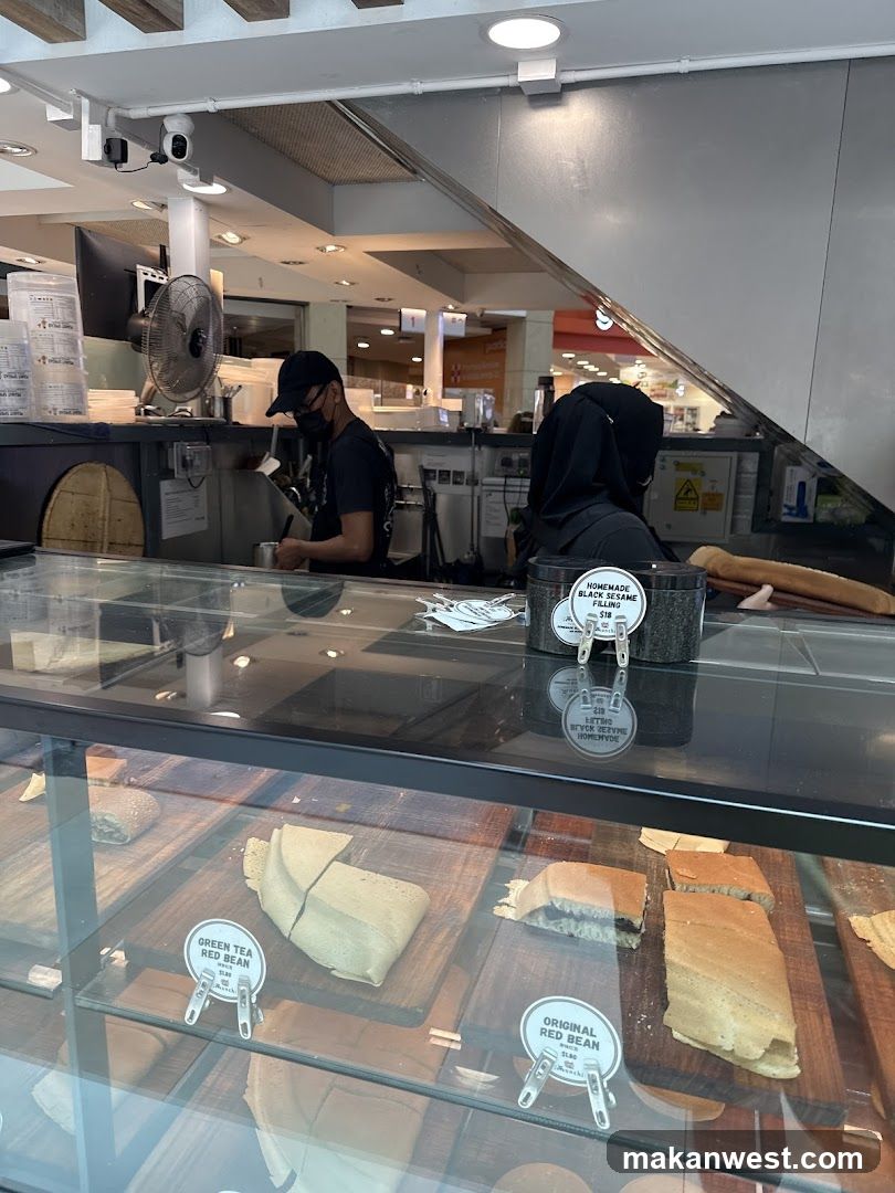 Bakery Interior Display