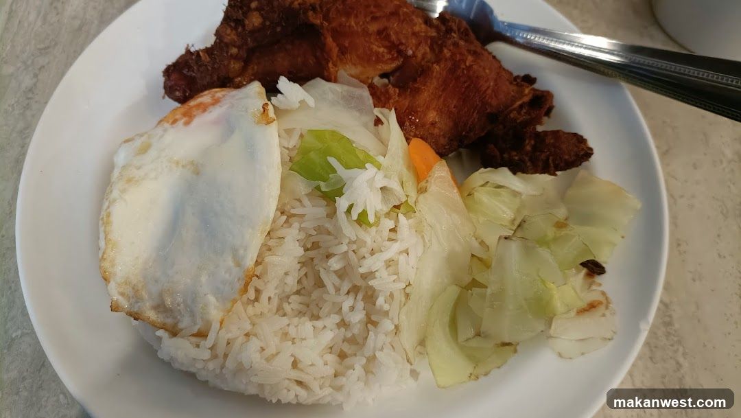 Fried Chicken and Rice Plate