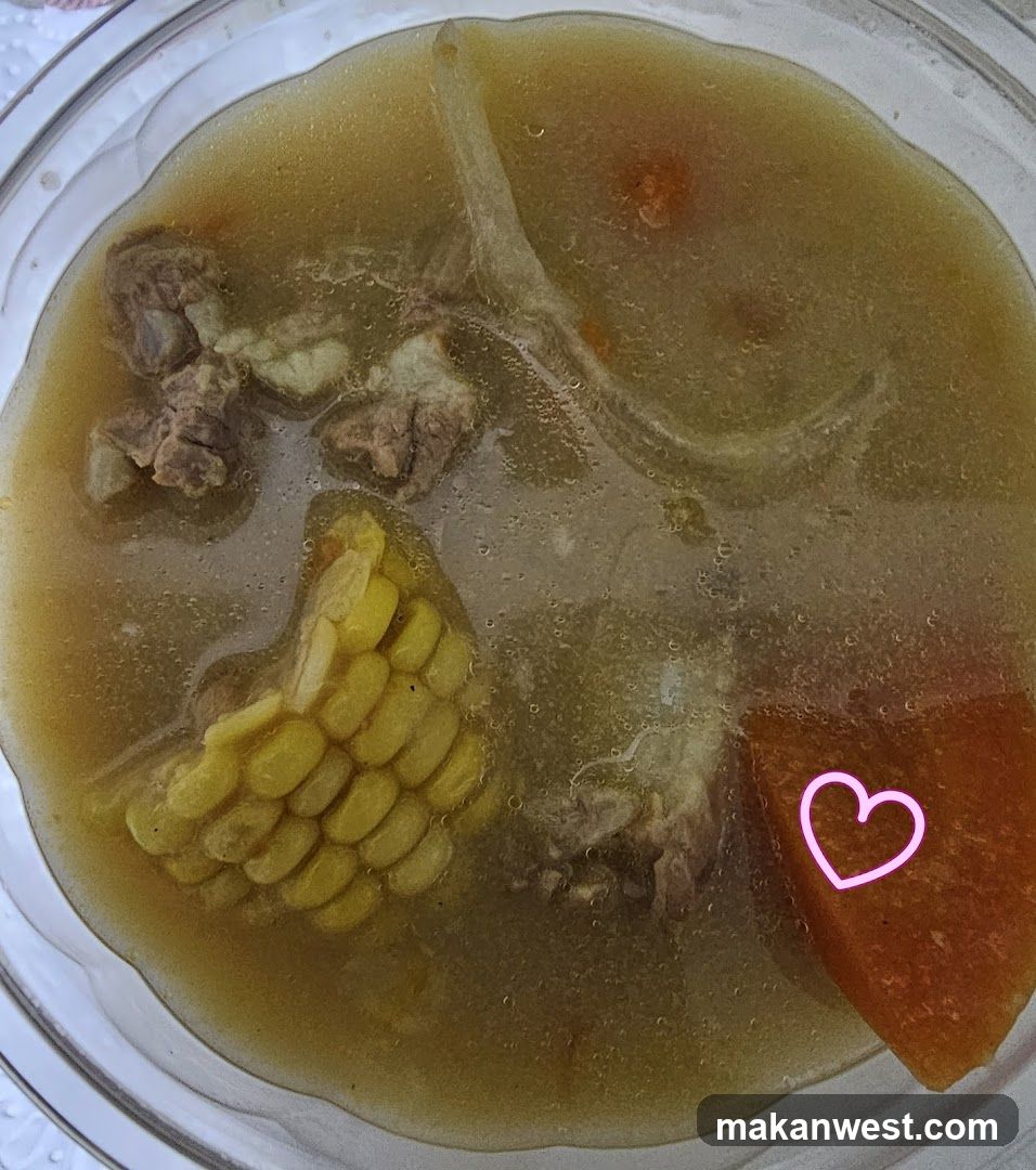 Corn and Carrot Soup with Meat