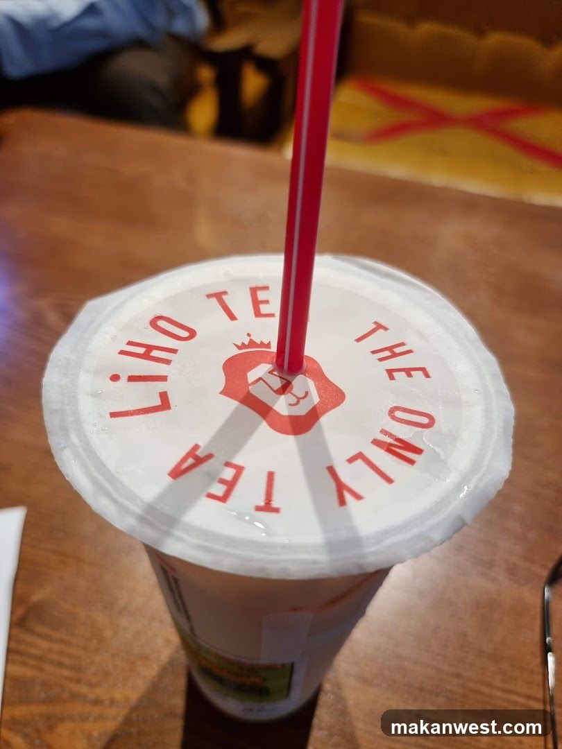 Lihotea Cup with Straw