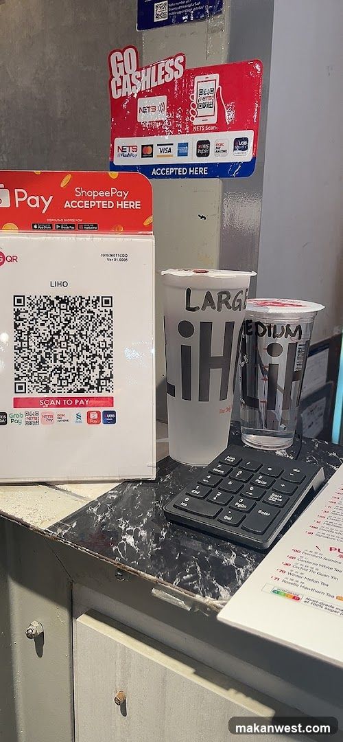 Payment and Drink Display