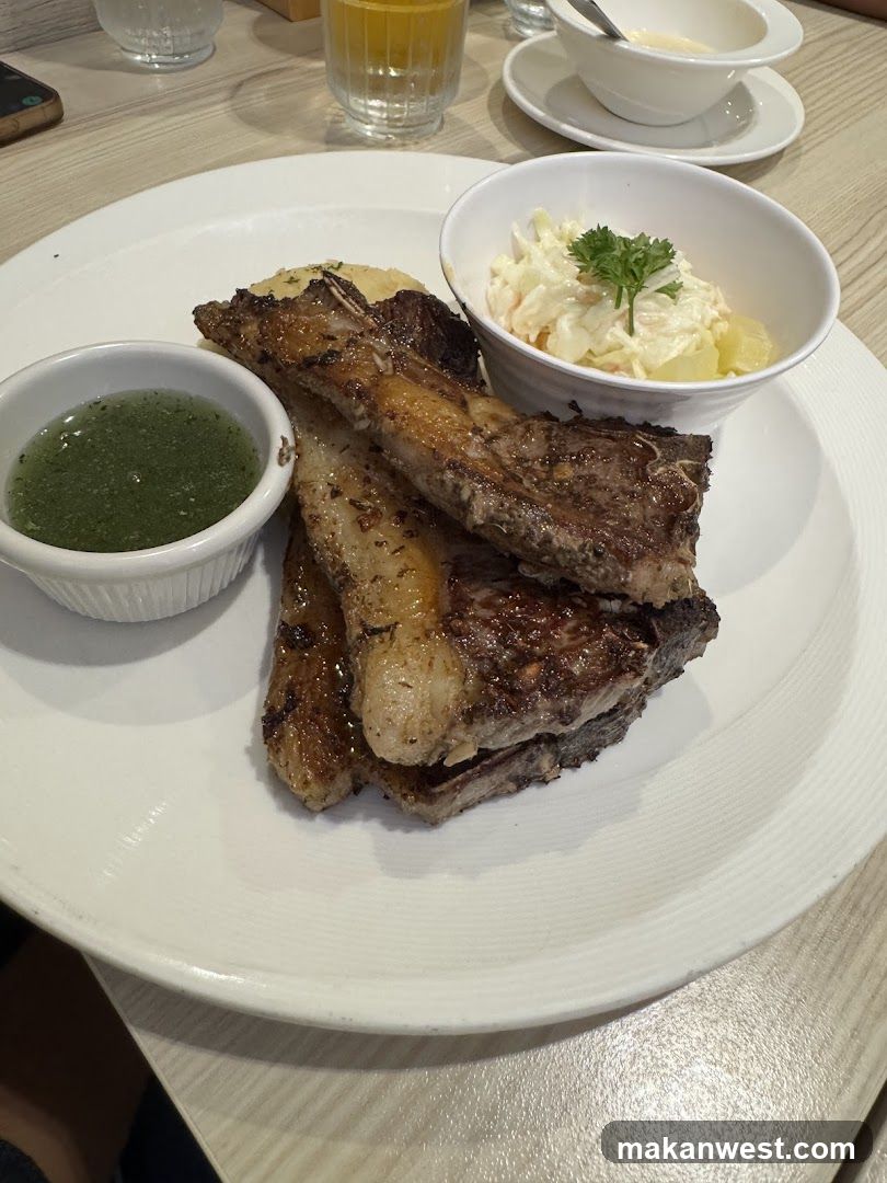 Grilled Ribs with Side Dishes