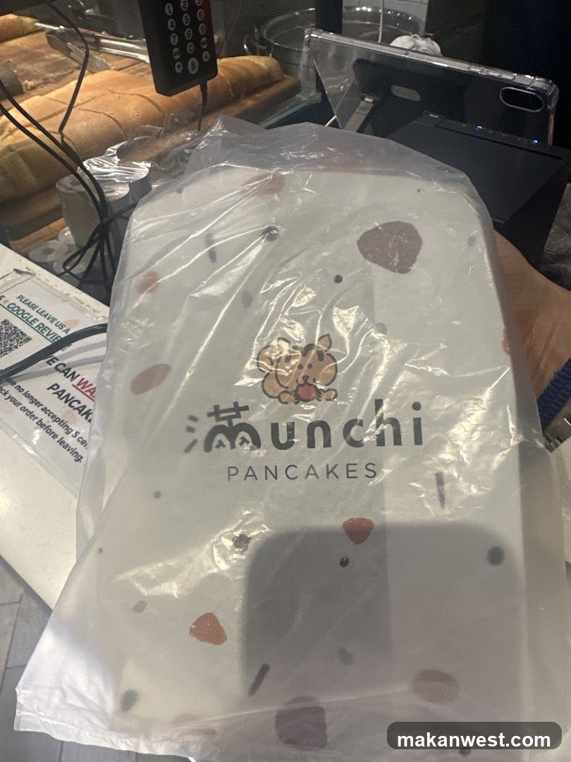 Munchi Pancakes Takeout Bag