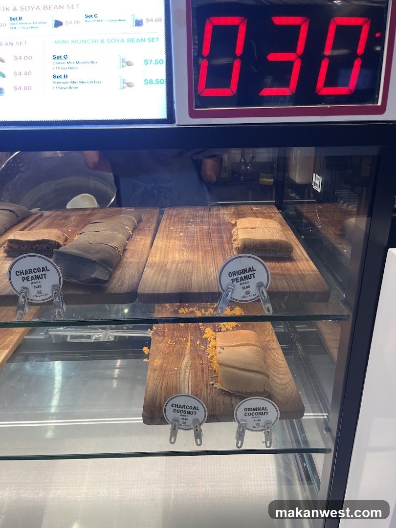 Soybean Cake Display Case