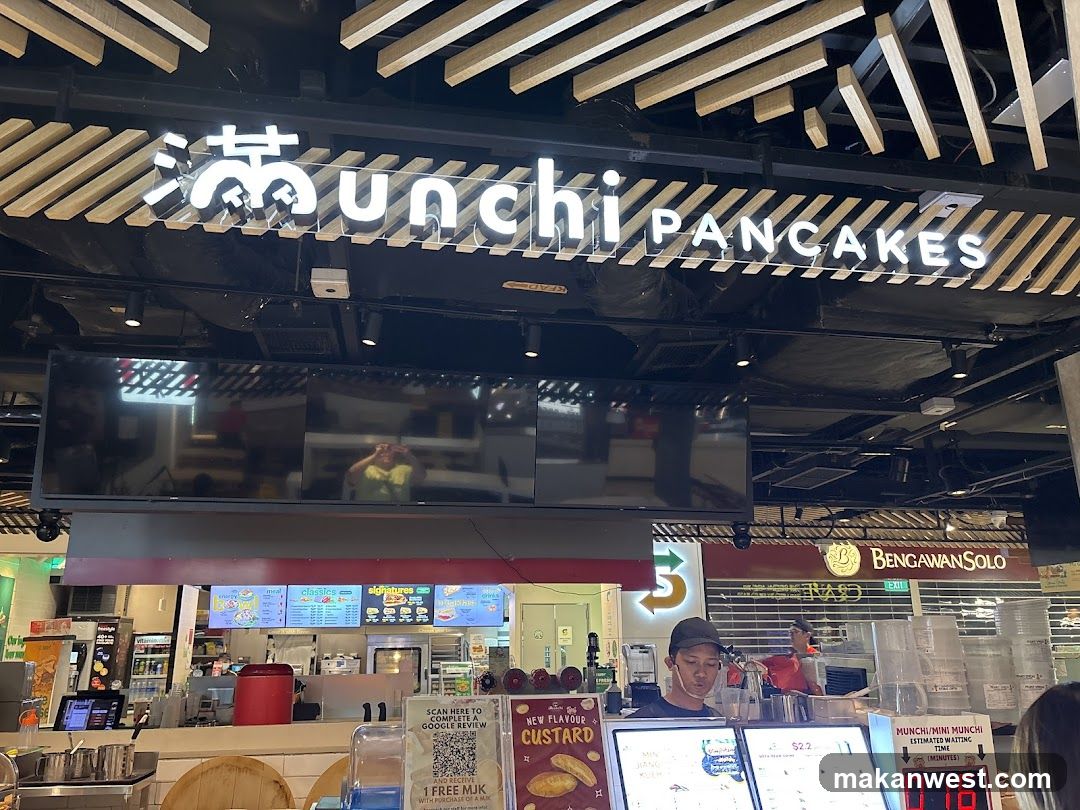 Munchi Pancakes Interior View