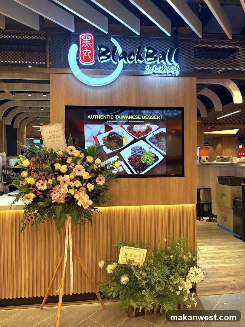 BlackBall Dessert Shop Interior