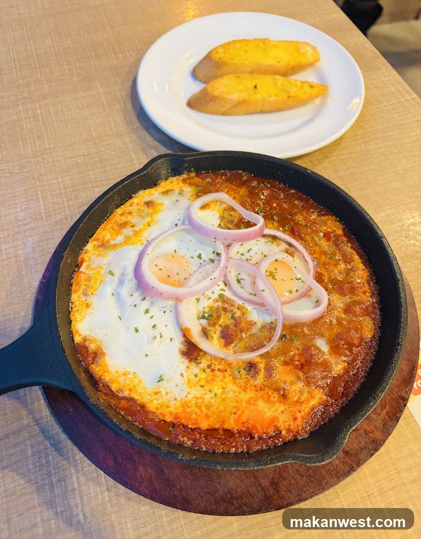 Shakshuka with Garlic Bread
