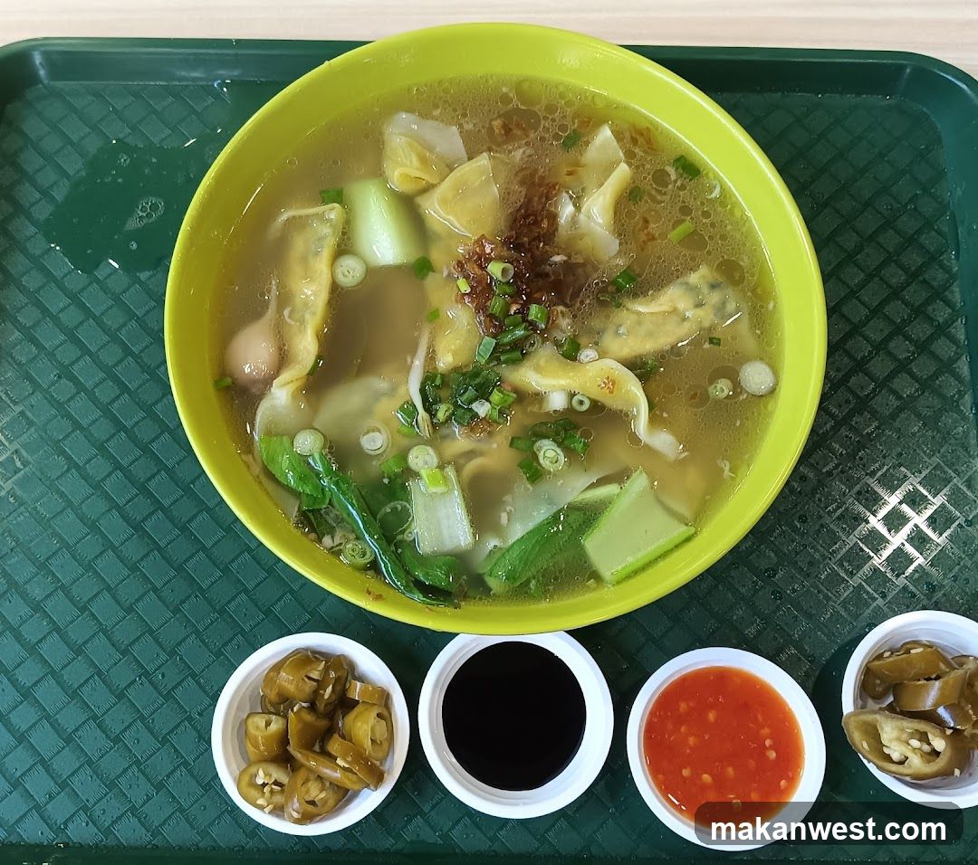 Wonton Soup with Condiments