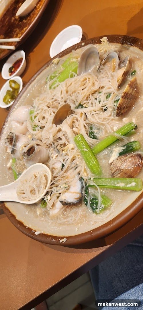 Clam Noodle Soup Bowl