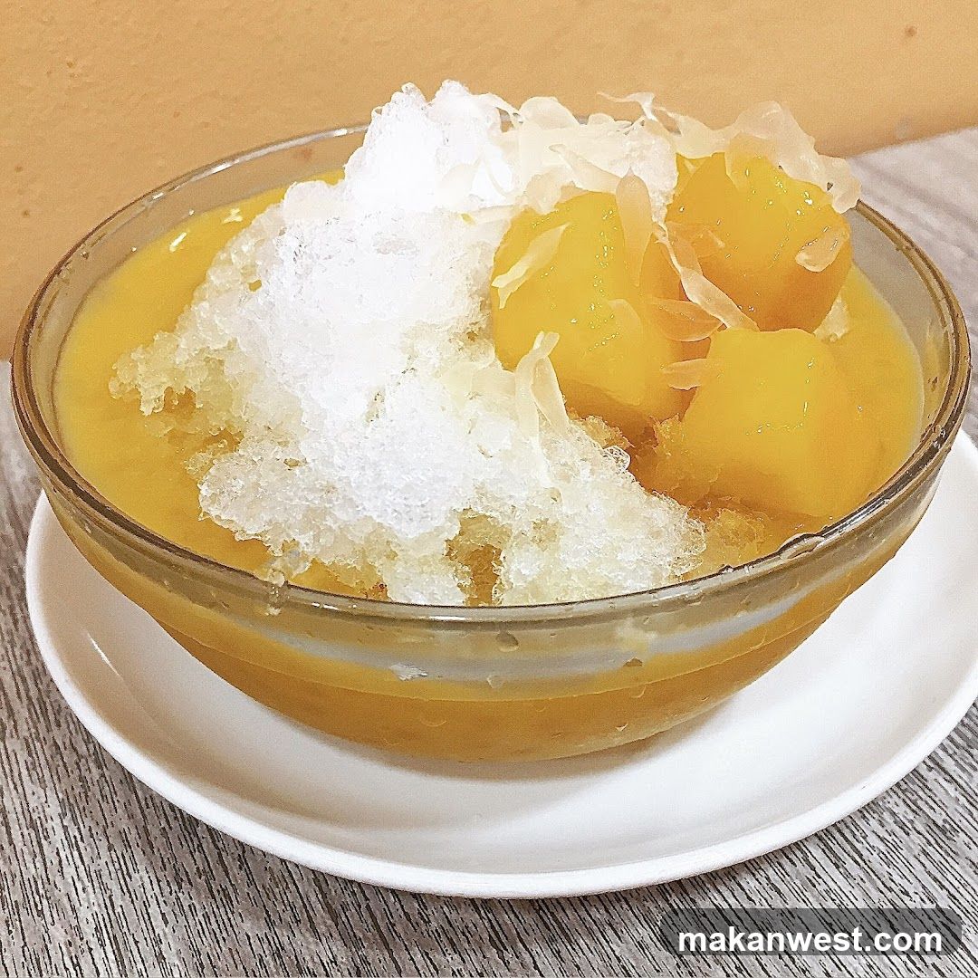 Mango Shaved Ice Dessert