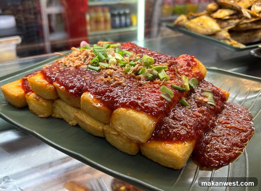 Fried Tofu with Chili Sauce