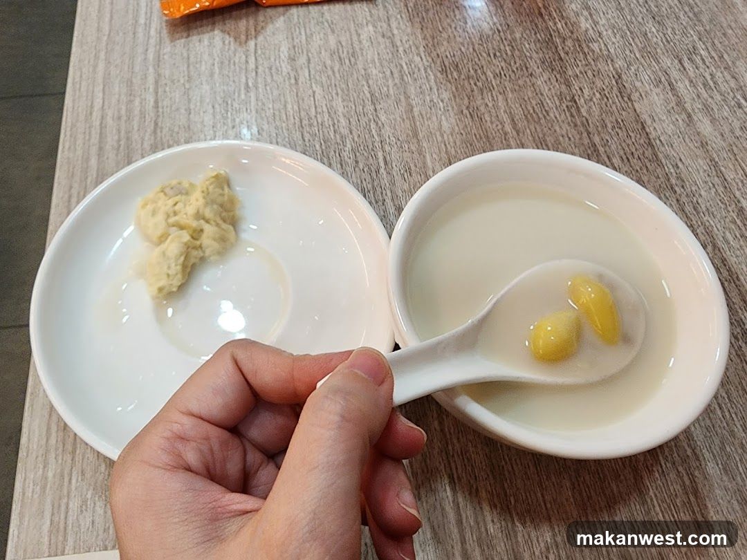 Dessert Bowl with Custard and Mango