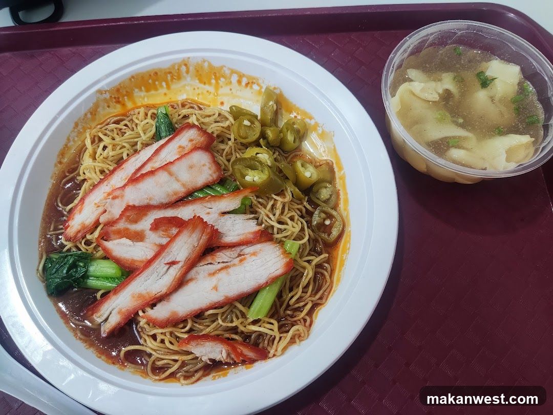 Noodle Meal with Wontons