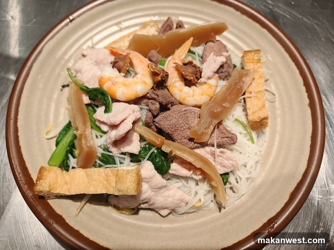 Old Teochew • Mee Siam • Satay Bee Hoon