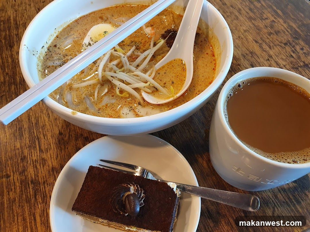 Ramen and Dessert Meal