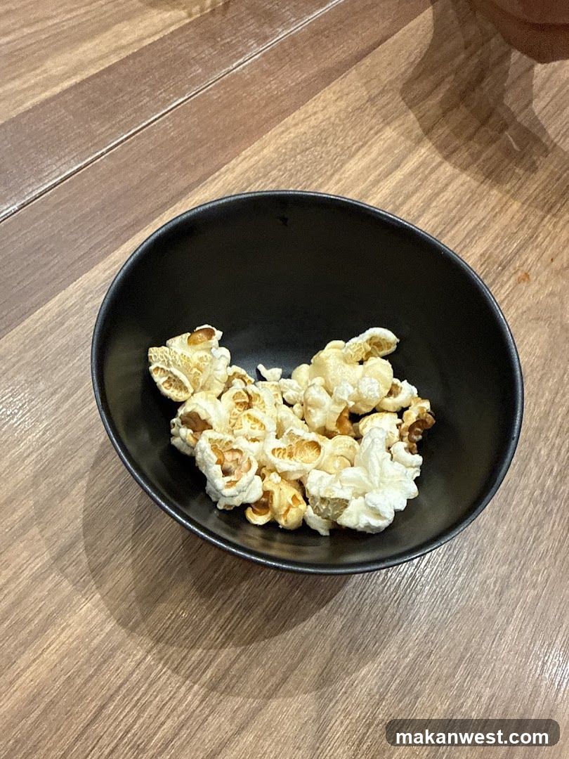 Popcorn in a bowl