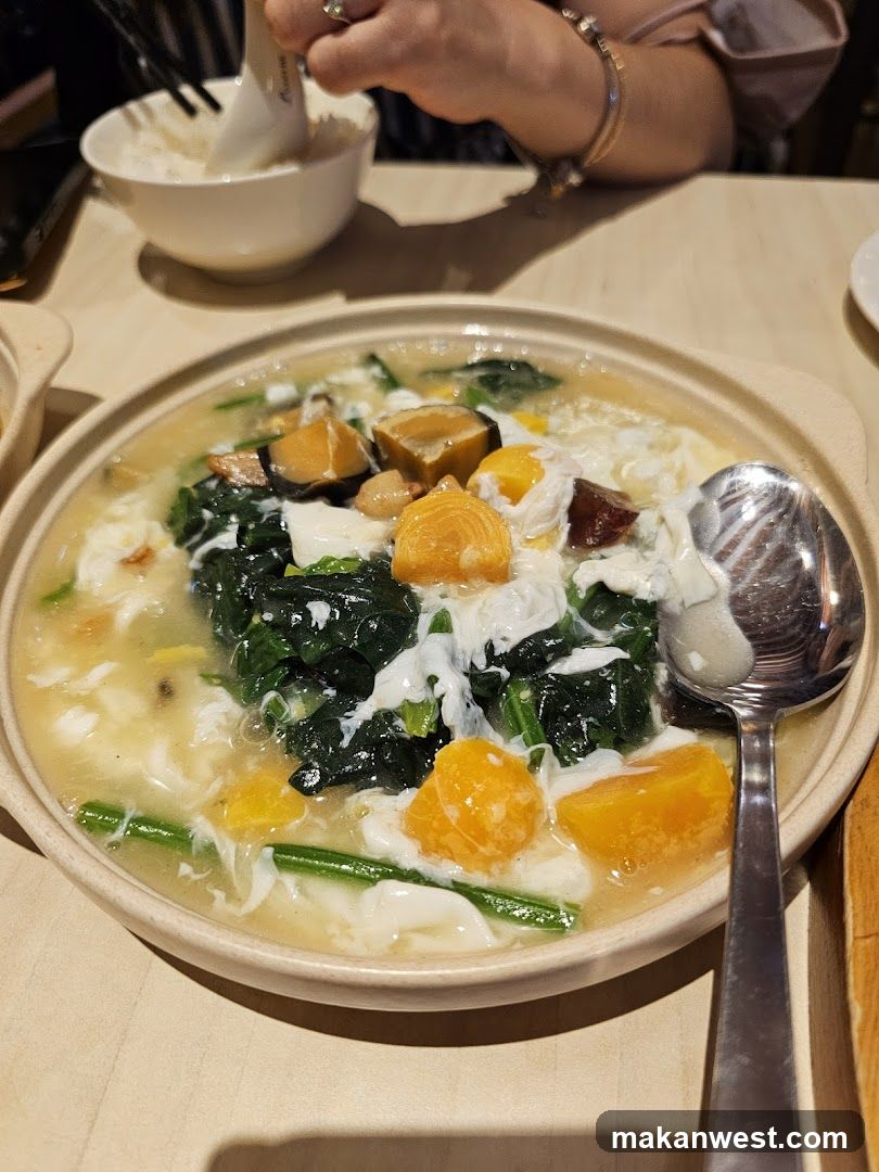Vegetable and Egg Soup