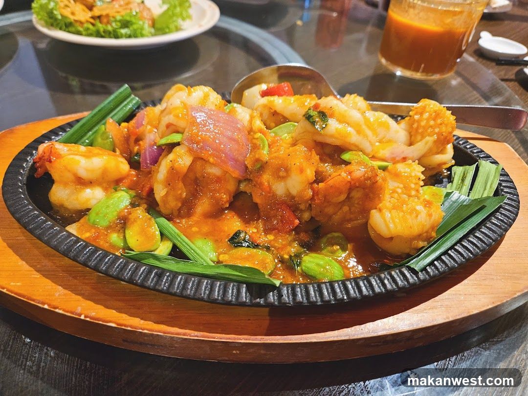 Sizzling Seafood Platter