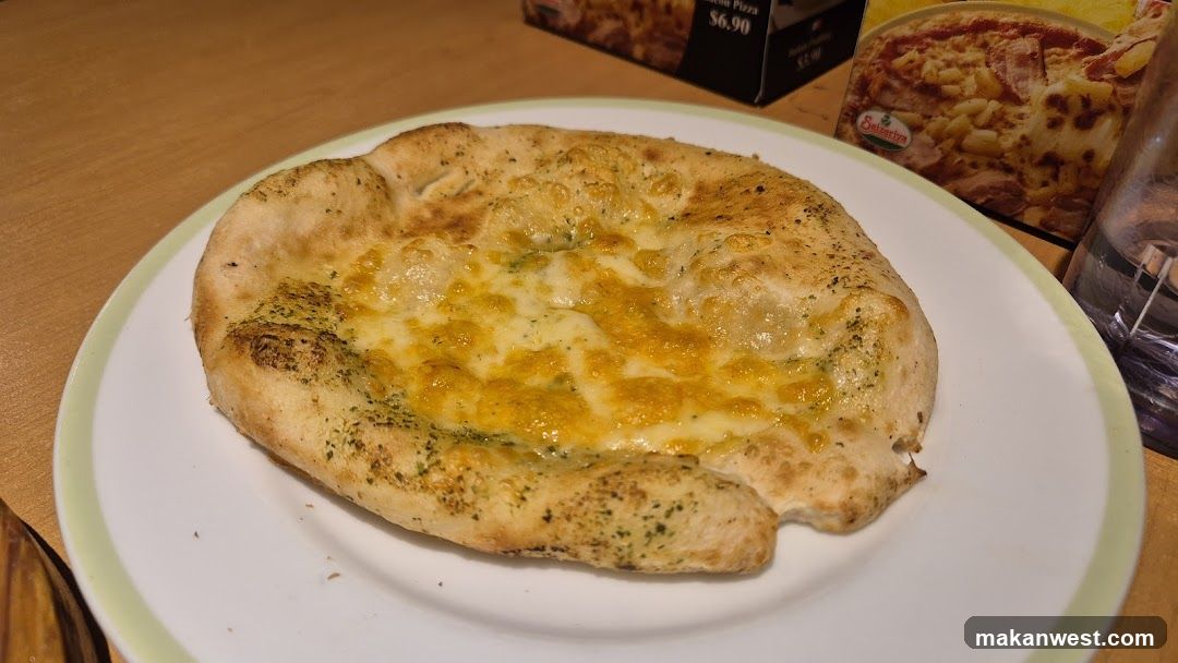 Garlic Bread on a Plate