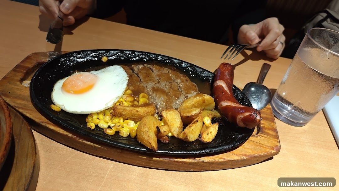 Sizzling Steak Platter with Sides